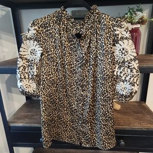 Leapord print puff sleeve blouse with embroidery detail